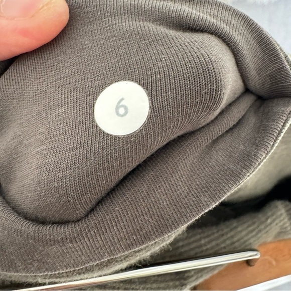 LULULEMON athletica refine crop capri wee stripe fatigue green legging - Picture 11 of 12